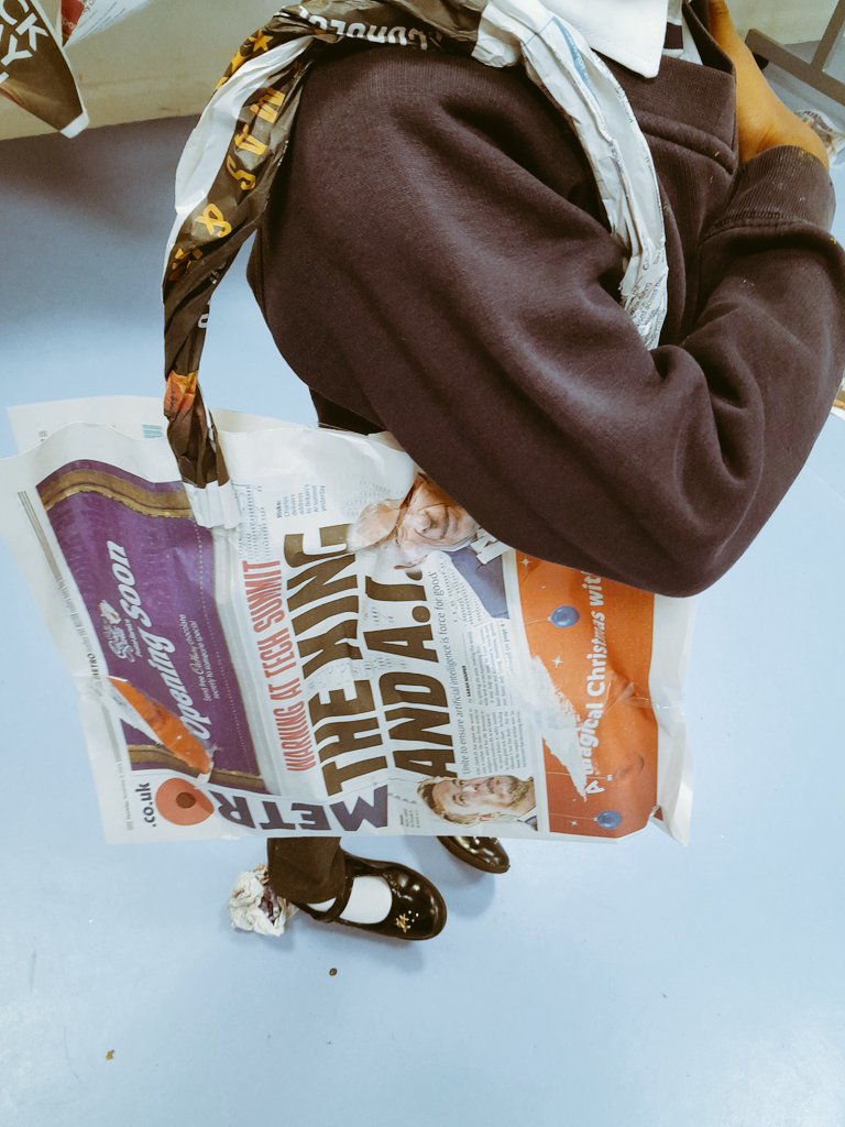 angels_club19's tweet image. #creativekids #CreativityIsTheKey #funactivtiesforkids #handmadebag #paperbag #angelsbreakafterschoolclub #angelscommunityhub 👏🏽👏🏽🥳🥳🥳🥳🥳🥳🥳🥳🥳🥳🥳🥳🥳🥳🥳