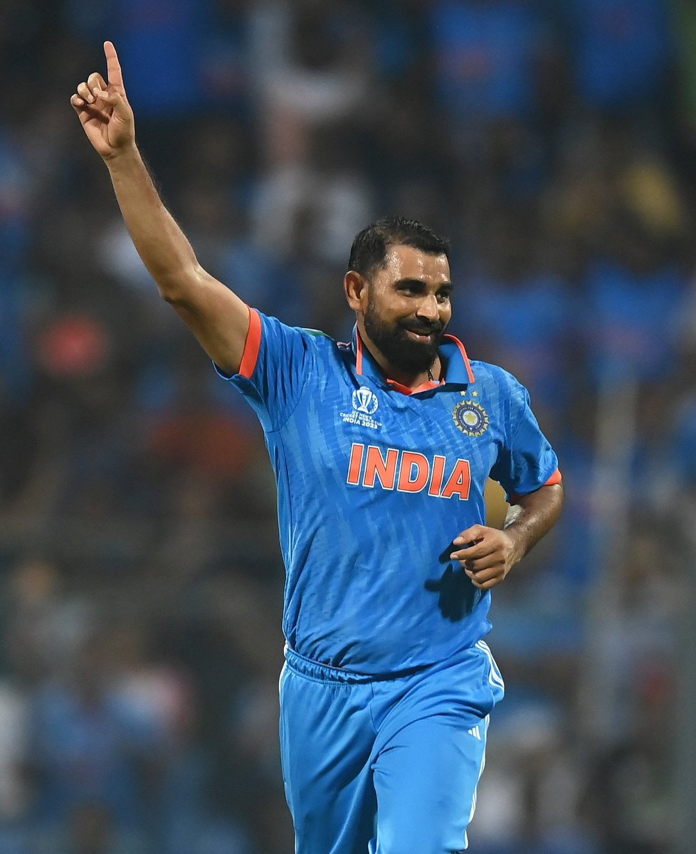 HoneyDaPoison's tweet photo. #INDvSL #Shami #ViratKohli𓃵

Shami the God of seamers. https://t.co/MaQalfu3e4