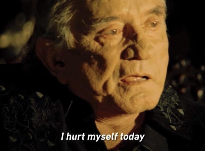 PMPostposting's tweet image. Post Malone back stage after the IYWHIBC Tour’s Seoul show