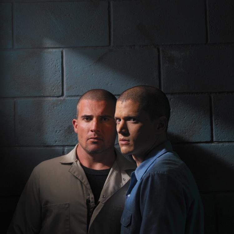 SeriesUpdateFR's tweet photo. Une nouvelle série Prison Break est en développement.

Les personnages de la série originale ne seront pas présents, mais la série se déroulera dans le même univers. https://t.co/F9PugMj7pQ