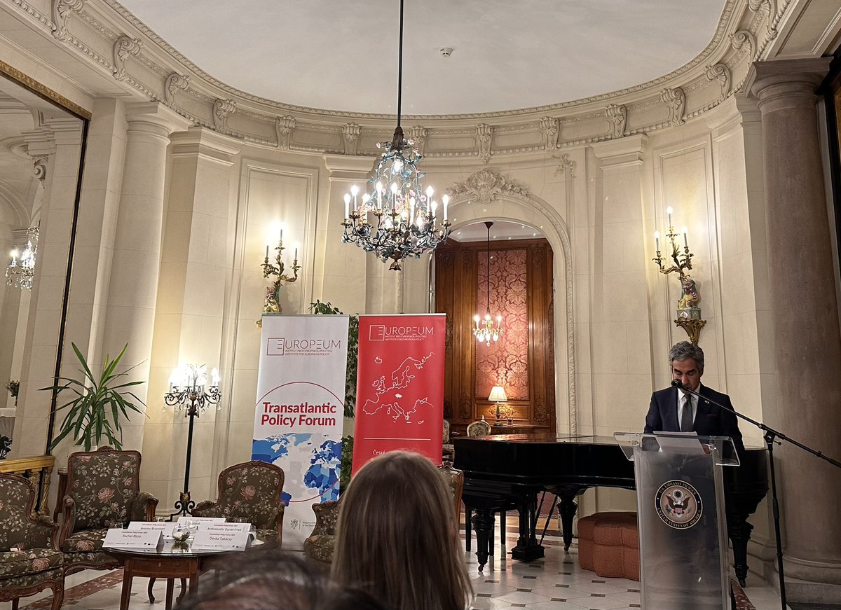 The Transatlantic Policy Forum is officially open at the US Ambassador’s residence in Prague. Thanks <a href="/EUROPEUMPrague/">EUROPEUM 🇨🇿🇪🇺</a> &amp; <a href="/AtlanticCouncil/">Atlantic Council</a> for having me, looking forward to the discussions.