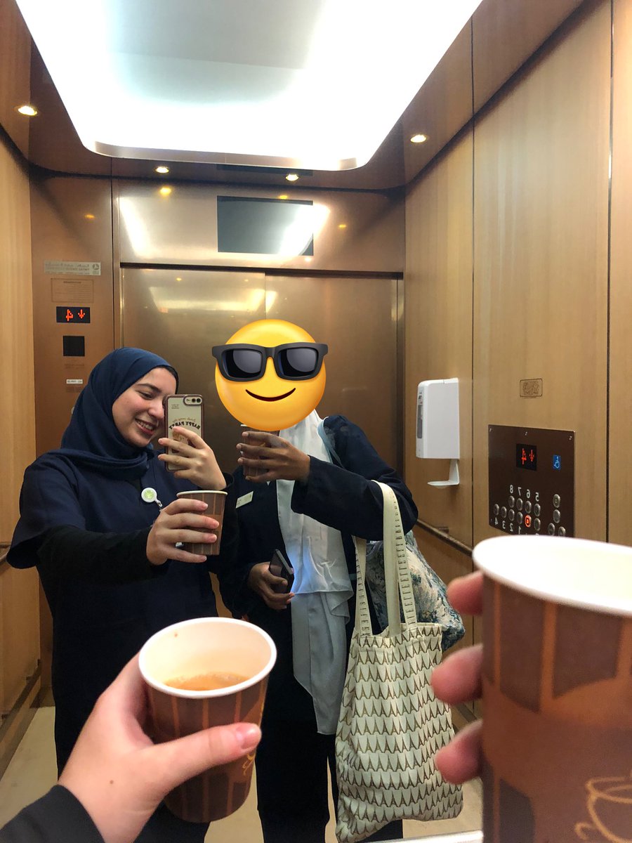 Reehyun_'s tweet photo. “Highlights
-End of week 4 of last PE ✨
Today I spent my Thursday at my lovely department 🥺💗💖✨
-Isra joined me and brought me her yummy cookies 🍪😋
-Then went to uni for graduation project meeting with our drs 💕💗
-It was raining heavily and thundering 🌧️⛈️✨
#PTClass2023 https://t.co/zFDLCn4xeP