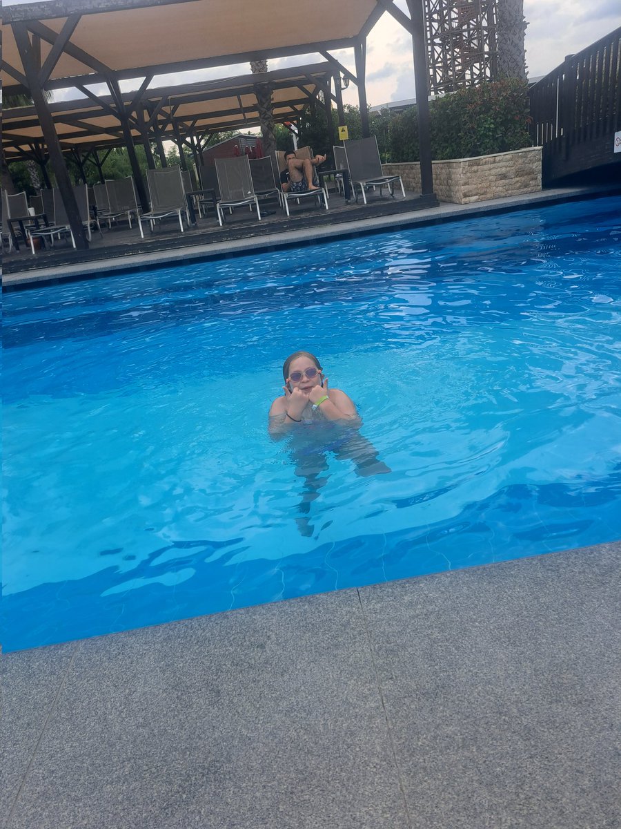 SarahSeaman8's tweet photo. Lots of swimming during half term, in the sea and the swimming pool! 
#healthyselfie 
@staynorHprimary @MrJeff85 https://t.co/LkDQtKYSYo