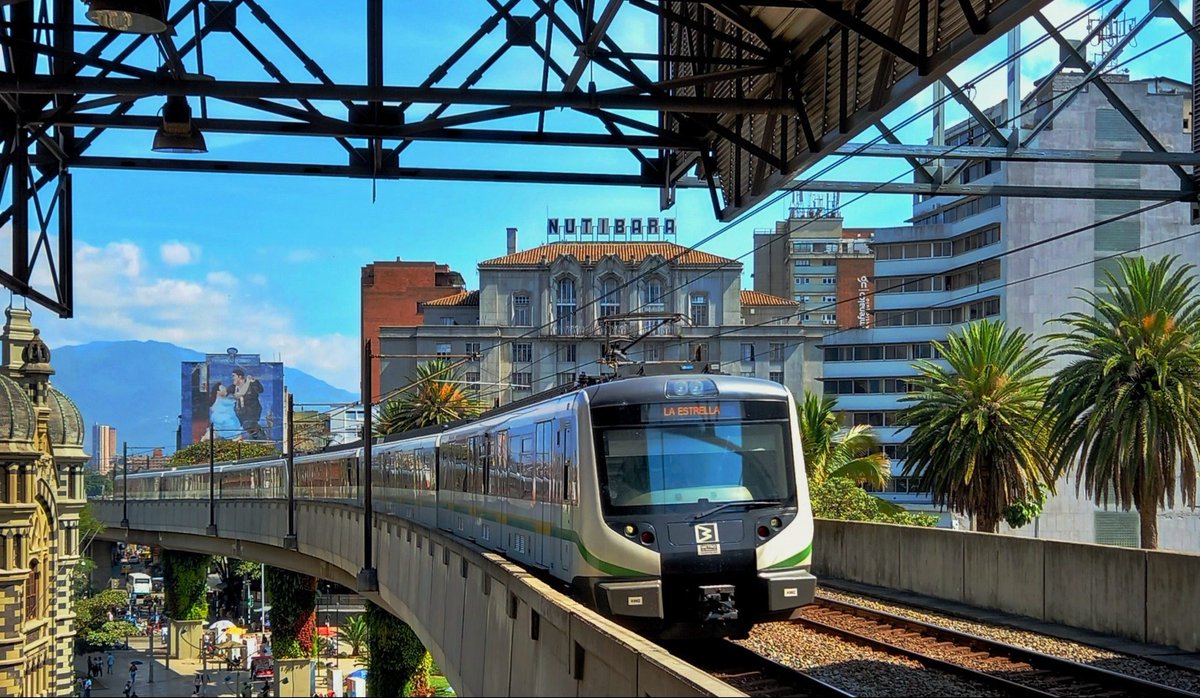 anibalgaviria's tweet photo. ¡CUIDEMOS NUESTRO METRO!
Recibí información que me motiva a alertar a Antioquia: se orquesta una toma hostil en próxima sesión de Junta Extraordinaria del @metrodemedellin donde se intentaría cambiar la vocación técnica de su administración por una politiquera. NO LO PERMITIREMOS https://t.co/4hD1BM3QCJ