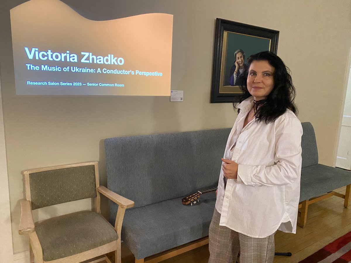 Lorna Carson tweet media