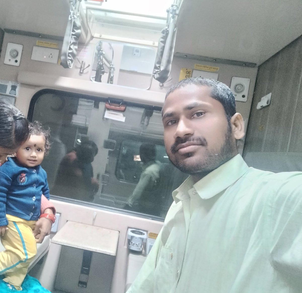 Kanchan89145604's tweet photo. https://t.co/AaDRvTB9fN