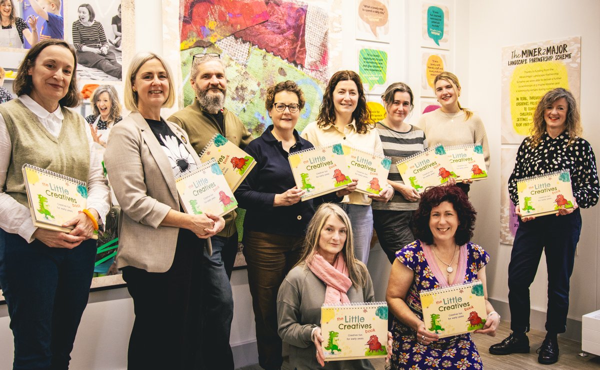 NottsLibraries's tweet image. The people that made your Little Creatives Book a reality ❤️ 🎨 (and the many more behind the scenes!) 

Don't forget to borrow a copy from your library to enjoy 25 fun activities from home!

Read more about our journey: bit.ly/460g5uy
@ace_midlands @ace_national