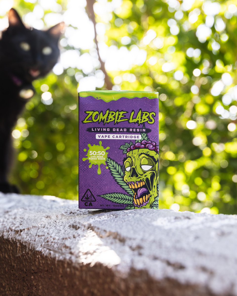 Shoutout to #ZombieLabs!

Zombie Labs' Living Dead Resin is a blend of live resin and cured resin, commonly used to experience the fullest spectrum of aromas, flavors, and effects from flower. Crafted with @abstraxlabs Stabilized Liquid Diamonds and HTE (High Terpene Extract).