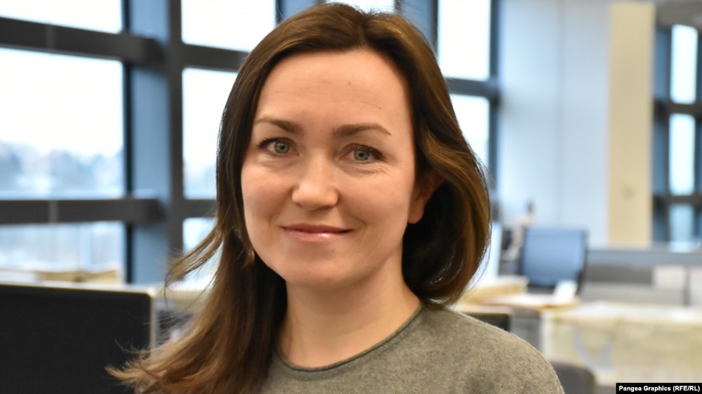 <a href="/RFERL/">Radio Free Europe/Radio Liberty</a> Alsu Kurmasheva, a journalist with <a href="/RFERL/">Radio Free Europe/Radio Liberty</a>'s Tatar-Bashkir Service, has been unjustly detained in Russia since October 18. Alsu was charged with failure to register as a foreign agent. She must be released immediately. #FreeAlsu 

pressroom.rferl.org/free-alsu-kurm…