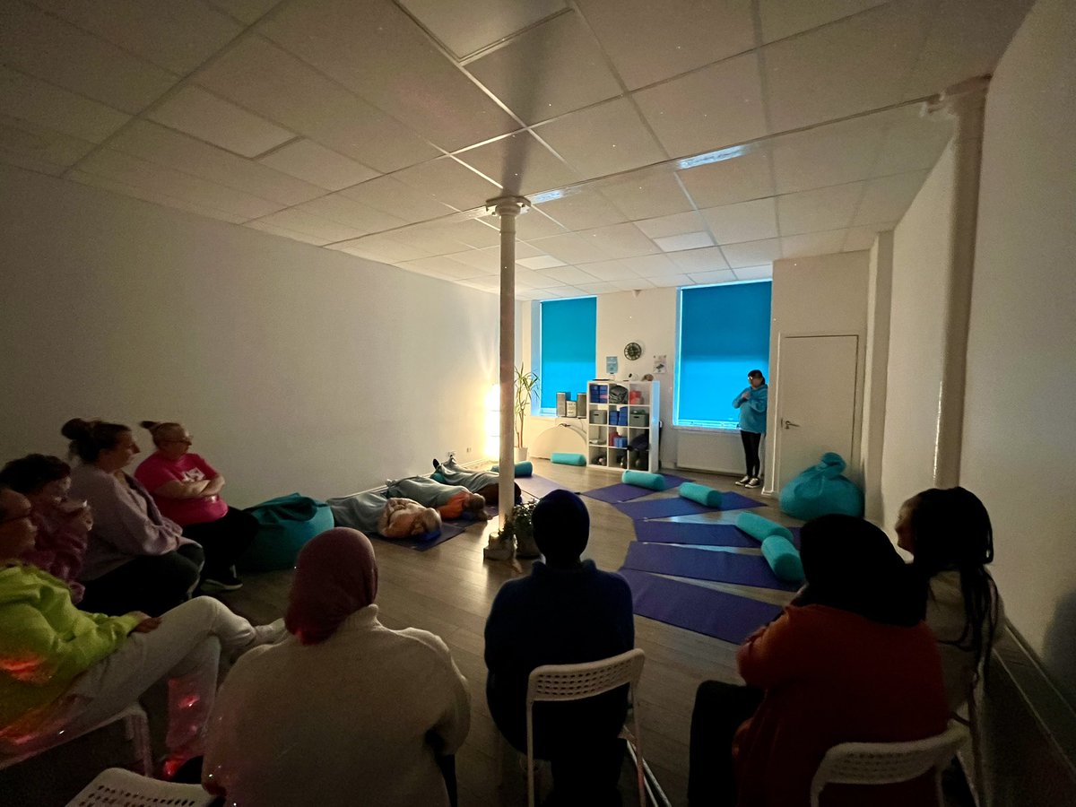 This week <a href="/wellbeing_hub/">The Wellbeing Hub</a> PEEK families took part in a group reiki session. 

Our #PEEKWellbeing groups are giving families a chance to try a range of holistic therapies, which they otherwise would not have the chance to explore.

Thanks <a href="/GlasgowCVS/">GCVS</a> for making this possible