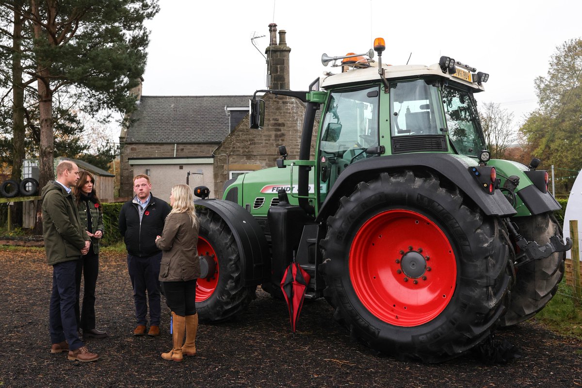 KensingtonRoyal's tweet photo. An insightful afternoon learning how organisations in Moray are supporting the wellbeing of its young people 🏴󠁧󠁢󠁳󠁣󠁴󠁿

Both @OutfitMoray and @SAYFC highlight the importance of bringing rural communities together. Whether it's connecting young farmers or providing outdoor opportunities, it's great to see how building strong support networks is a priority across the region🔗