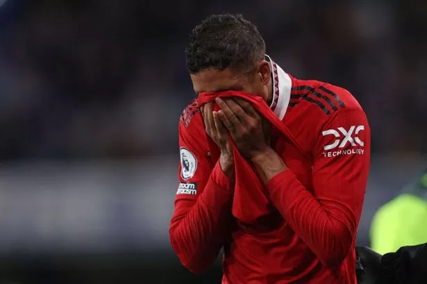 UnitedStandMUFC's tweet photo. 🚨 Raphael Varane was said to be unhappy at being dropped for last weekend's 3-0 Manchester derby defeat for 'tactical reasons'. [talkSPORT] #mufc https://t.co/5vCfh1rtNY