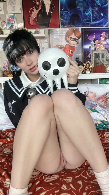 I will post the rest of the content from October soon 🙈 I&rsquo;m just enjoying spacing the fuck out for a