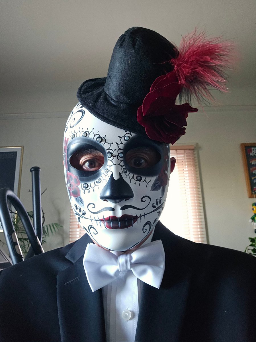 tgdelgado's tweet photo. In Memory of Our Beloved Dead:
Día de los Muertos... https://t.co/0WXyvpYOMO