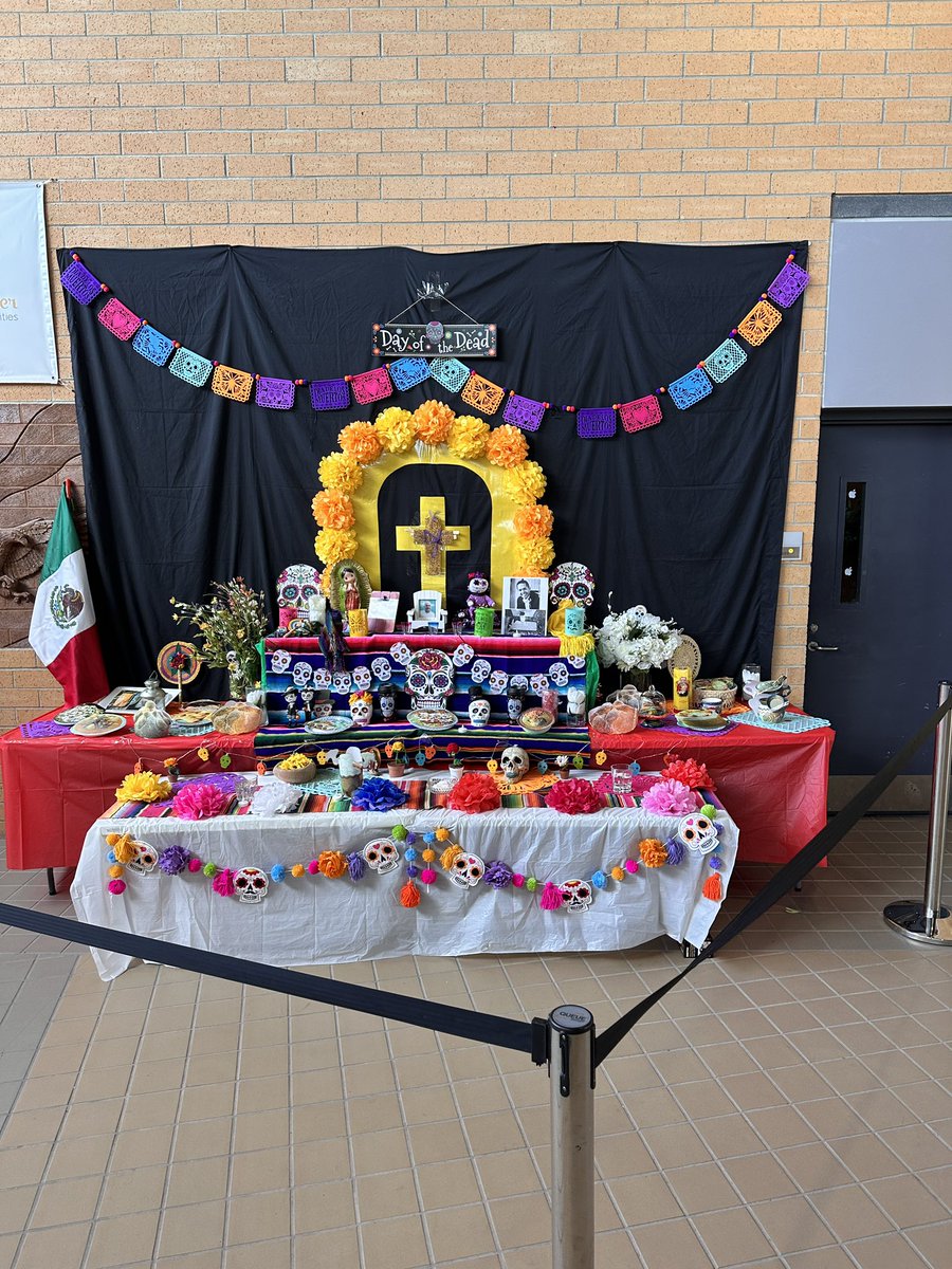 Mrs. Ballard tweet media