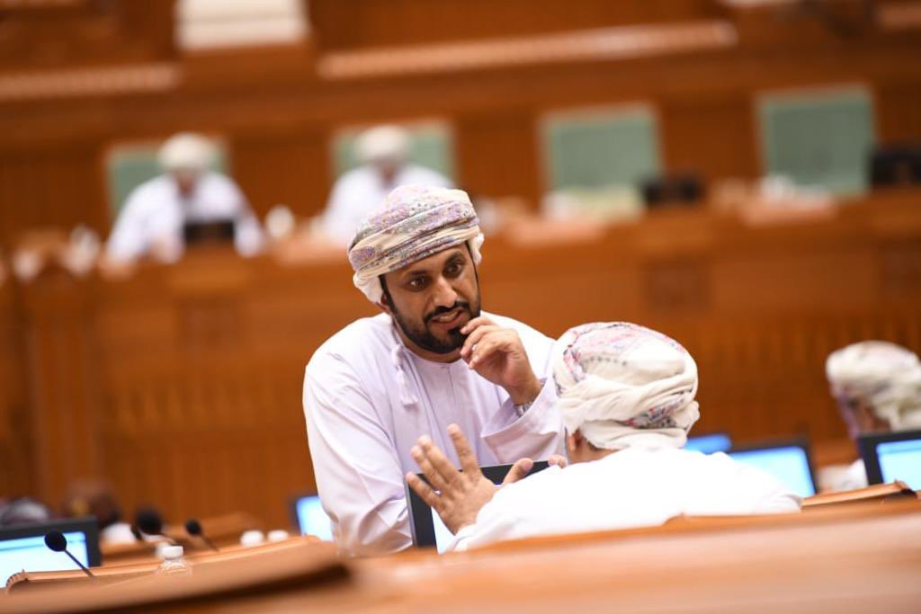 فسبحان الذي زرع فيك التواضع 
و وهبك القبول وحبُّ الناس 
قبلة بحجم الدنيا على جبينك ياعظيم .

 #فزت_بقلوبنا_ابن_تميم