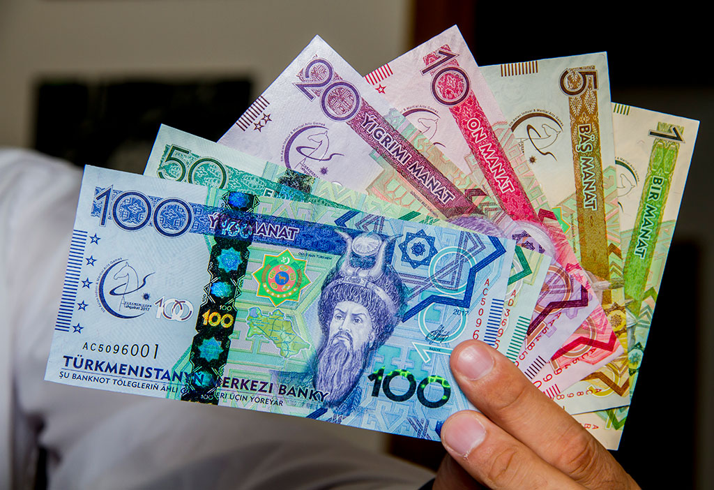 UA24ru's tweet photo. В Ашхабаде состоялась конференция, посвященная национальной валюте Туркменистана #Ашхабад #банк #манат #Туркменистан https://t.co/jgwP6ozXYZ https://t.co/qX5efX5zS0