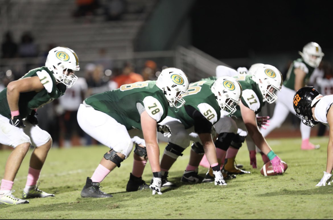 Matthew_W78's tweet photo. https://t.co/0KmAZaprX3 Junior regular szn highlights 6’5 280 Right Tackle @CSmithScout @Football_BCS @JohnLangFB @CoachBethany @PrepRedzoneTN @CoachJimBridge @TNGridironScout @TnVarsity @sportszonetv1 https://t.co/ZMgYTbJDbg