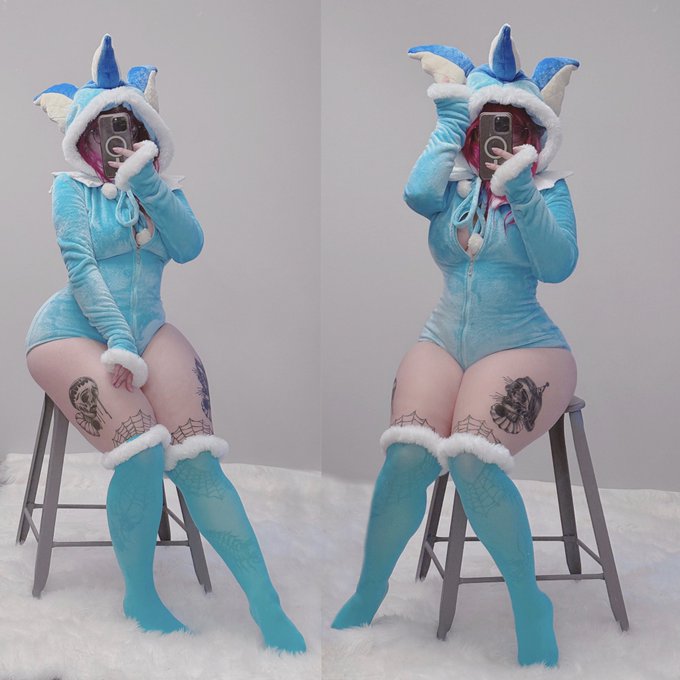 I&rsquo;m wet 💦 https://t.co/BYpE8CnXH8