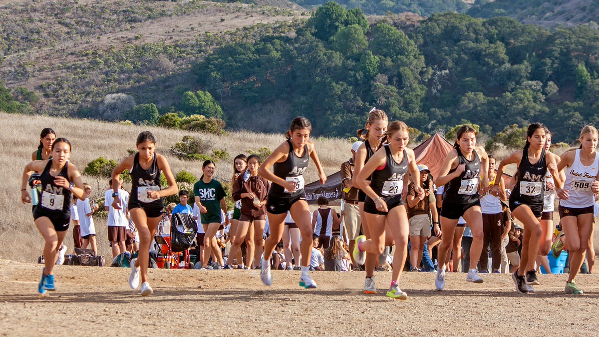 MittyXCTF's tweet photo. Women's Varsity finished 2nd place and qualified for CCS. Evie Marheineke won (17:55.1), followed by AJ Mucci (9th, 19:42), Siobhan Maloney (12th, 20:08), Brooke Hulbert (15th, 20:26 PR), Katia Chan (17th, 20:40), Kim Pinal (20th, 20:43 PR), and Alessia Carbone (30th, 22:00). https://t.co/BA7KYeAebB