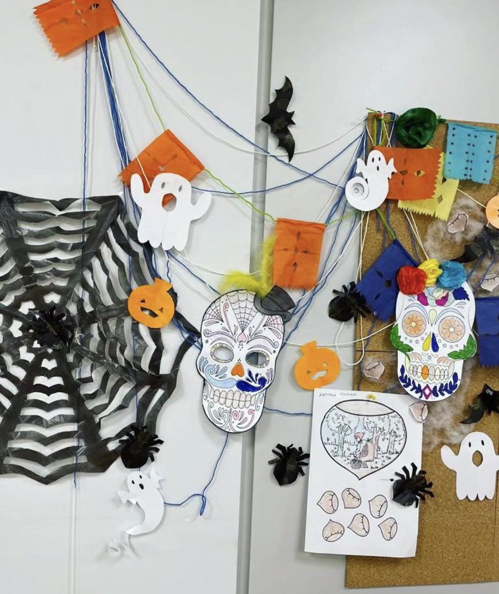 Centros_Amunt's tweet photo. Truco o trato 🎃🕸️

Un pequeño resumen de lo que ha sido la #castanyada i #halloween en #NeuroAmunt

#gentemayor #CentrosAmunt #fiesta #centrodedia https://t.co/jxss4wKh9g