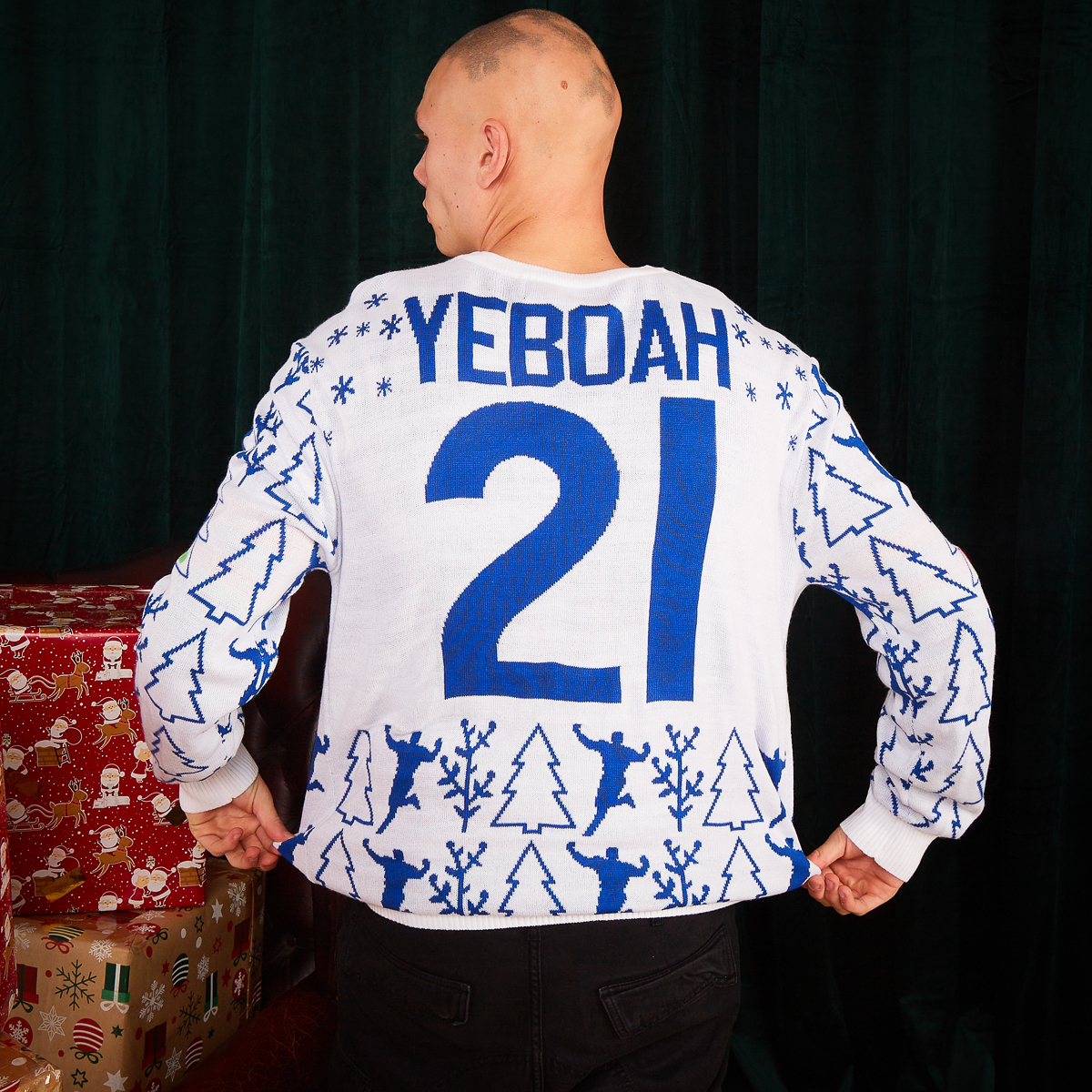 🎄🎅🎁❄️

Next up for the new Christmas jumpers...

Jingle Bells 🔔

Dropping next week.