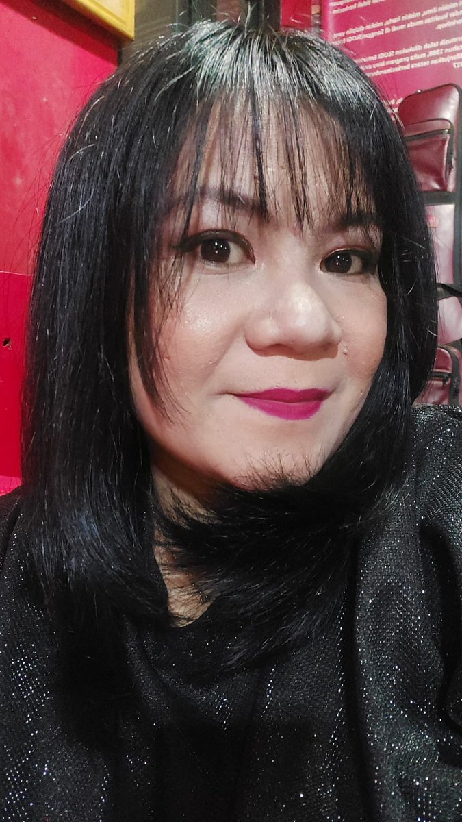 hendarslogi's tweet photo. Flamel band 
The girl always steady
Running 17 years
Vita flamel -bassist
Nesty flamel - keuboardist
Novie &amp; chitra flamel - singers
@vikyfauzy @hendarsibrawork @slogievent @slogipro2016 @slogientertain2 @novieflamel https://t.co/GJIaZFejEN