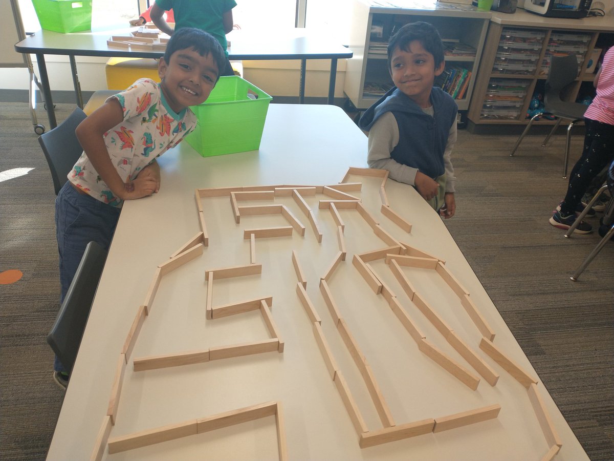 Kinder students studied how things move by building mazes this week. They rocked it and their creativity blew me away. 
#CISDSTEAM <a href="/CRECoyotes/">Canyon Ranch Elementary</a>
