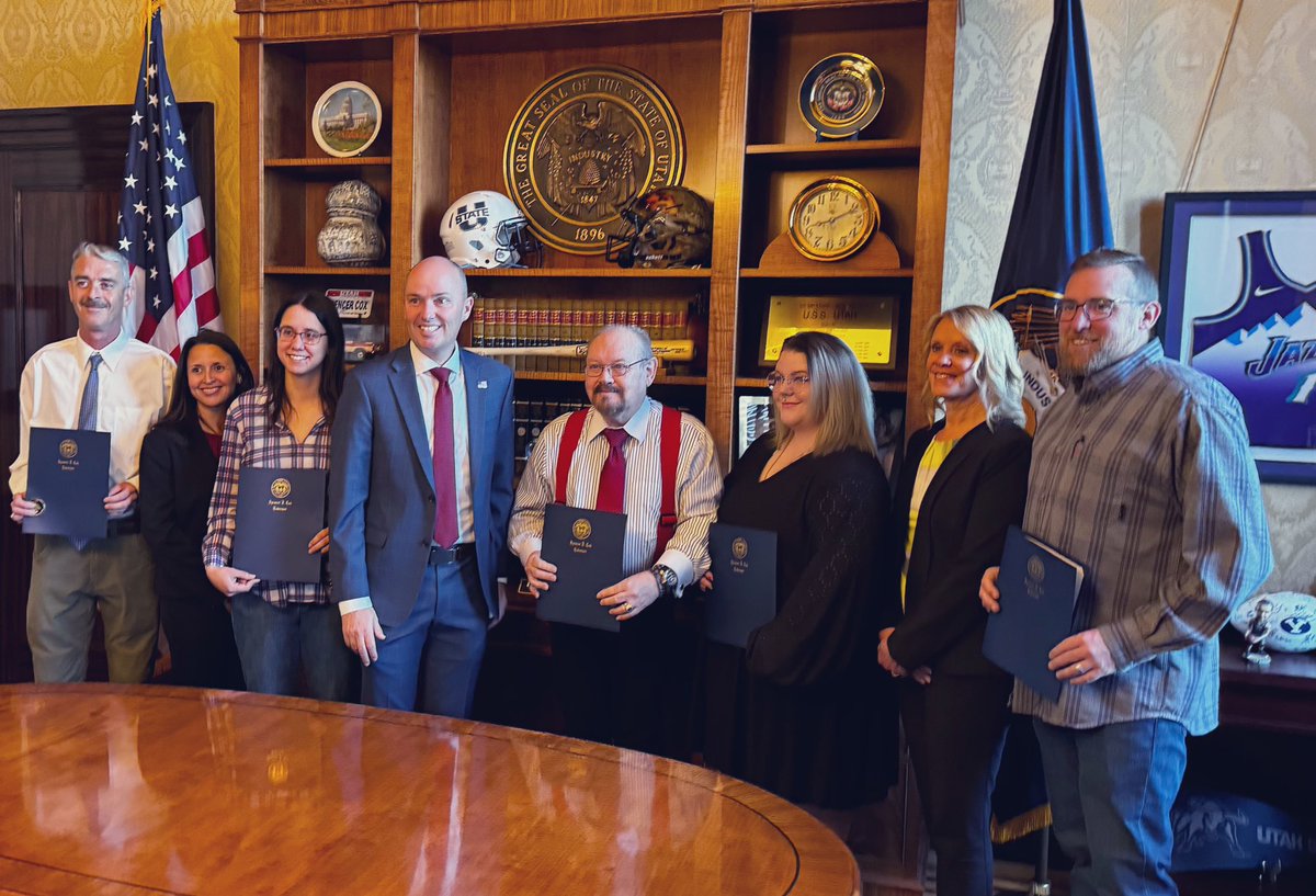 We are so proud of our team at the 280W Harris Ave wine store in SLC who were recognized by <a href="/GovCox/">Governor Cox</a> today for being innovative, hard working state employees! This team developed a first-of-its-kind wine education event to share their extensive product knowledge. 🙌👏🎉

#utpol