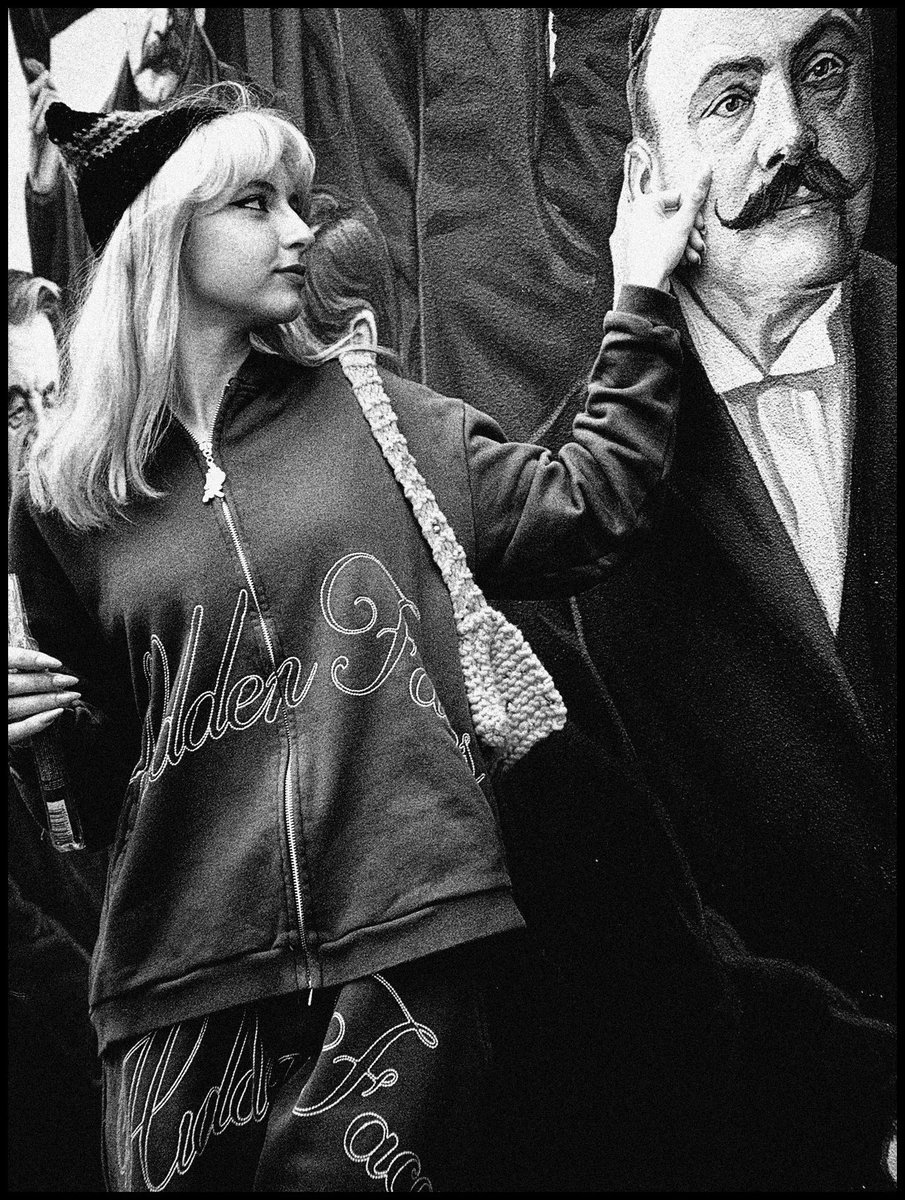 HIDDEN FACES TRACKSUIT
DISPO SAMEDI 4 NOV
à 20h sur mon shop!!