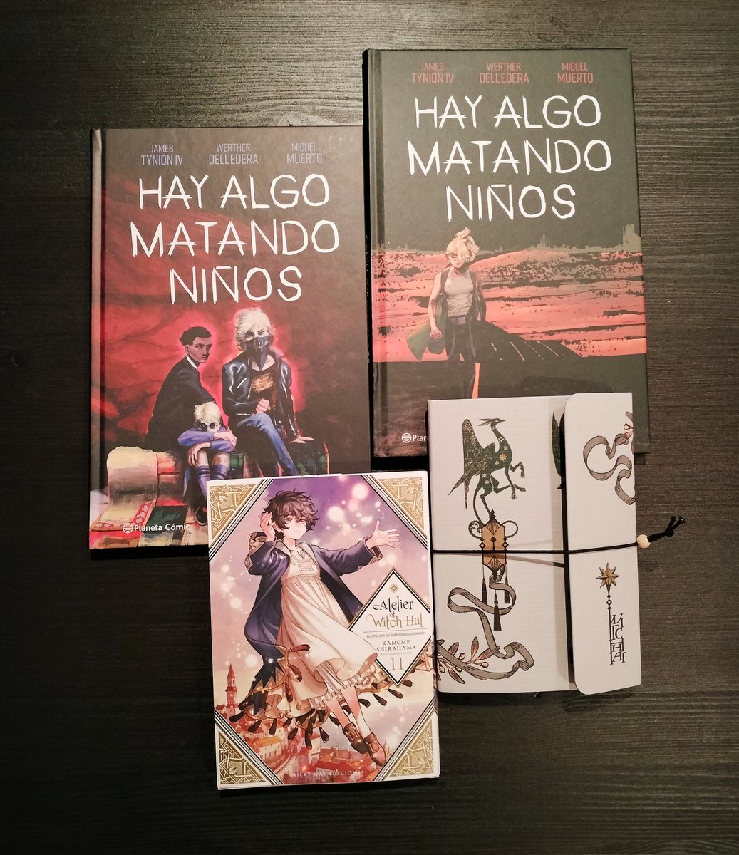 Multiversalswar's tweet image. Por fiiiin, puedo ponerme al día con ésto!! #HayAlgoMatandoNiños y #AtelierOfWitchHat. Seriazas...
😍😍🗨️📚
