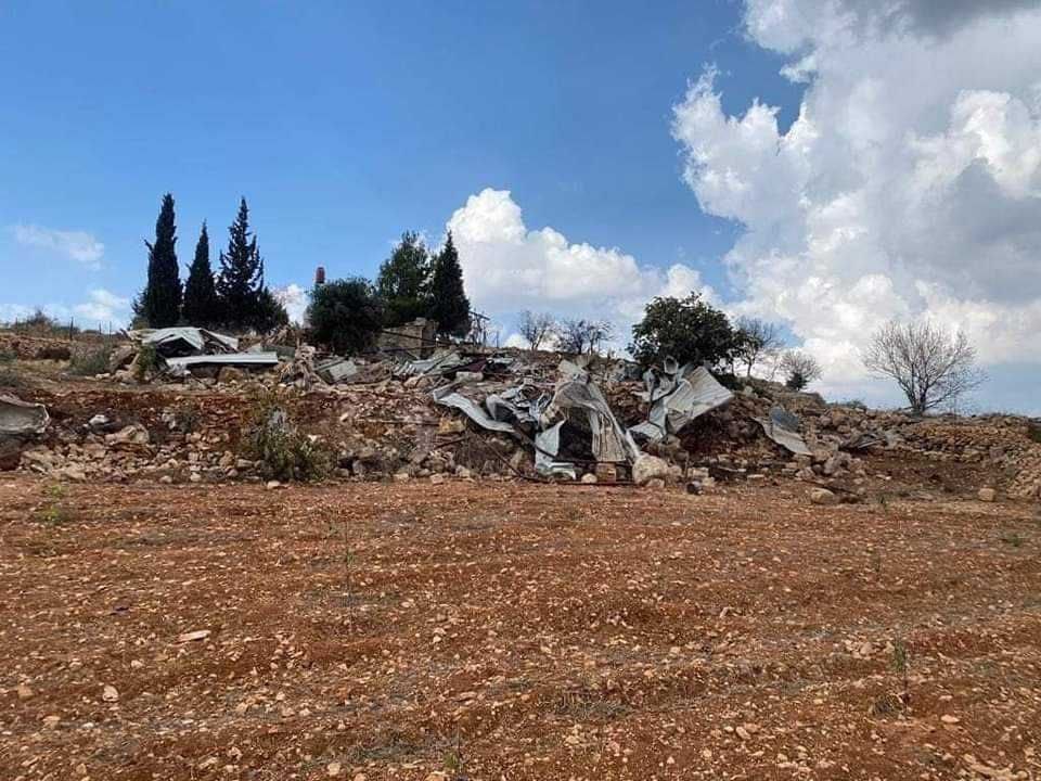 Timesofgaza's tweet photo. lsraeli colonial settlers destroy 200-year-old historical buildings south of Bethlehem, occupied West Bank. https://t.co/G6whY0XYFN