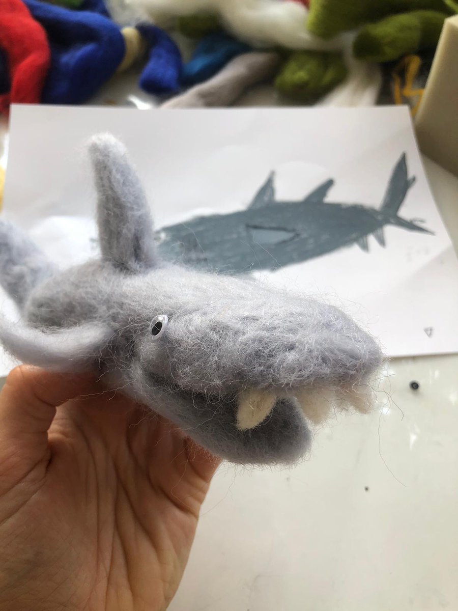 En atelier, en dessinant les poissons, crevettes et autres mammifères marins, au delà de leur beauté, on apprend aussi à quel point chacun d’eux est précieux pour l’équilibre de cet écosystème fragilisé.🤿
Merci <a href="/CanonMedicalEU/">Canon Medical Systems Europe</a> à l’initiative des workshops NOC ! <a href="/hopital_necker/">Hôpital Necker AP-HP</a>