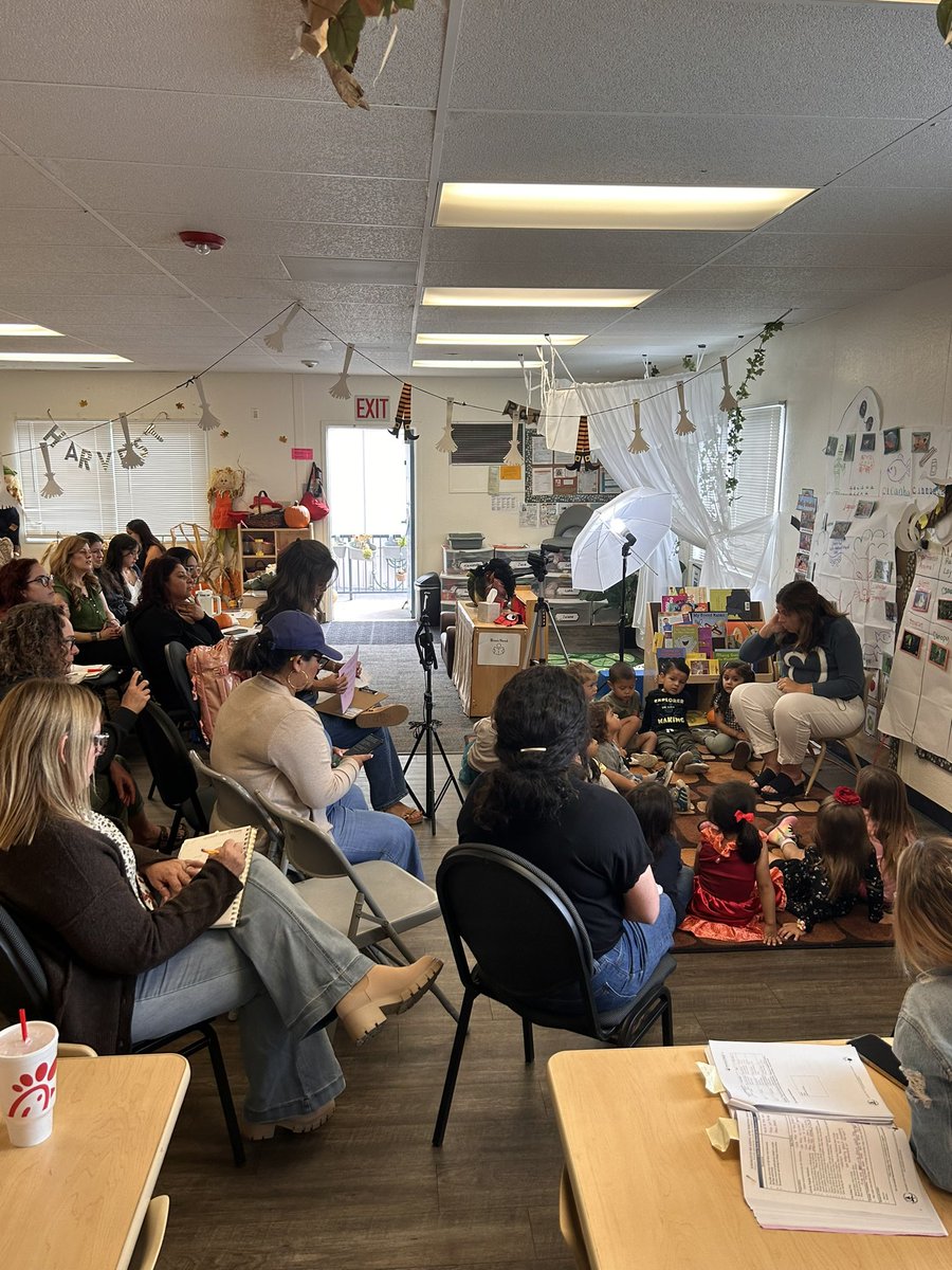 OCDEProjectGLAD's tweet image. Unlocking the Power of Preschool GLAD®! Last week, our dedicated team, Melanie, Jeannine, and Christie, led an enriching Preschool GLAD® training that offered a transformative 1-Day Research &amp;amp; Theory Workshop and 4-Day Classroom Demonstration.🌟📚
#projectglad #learn #education