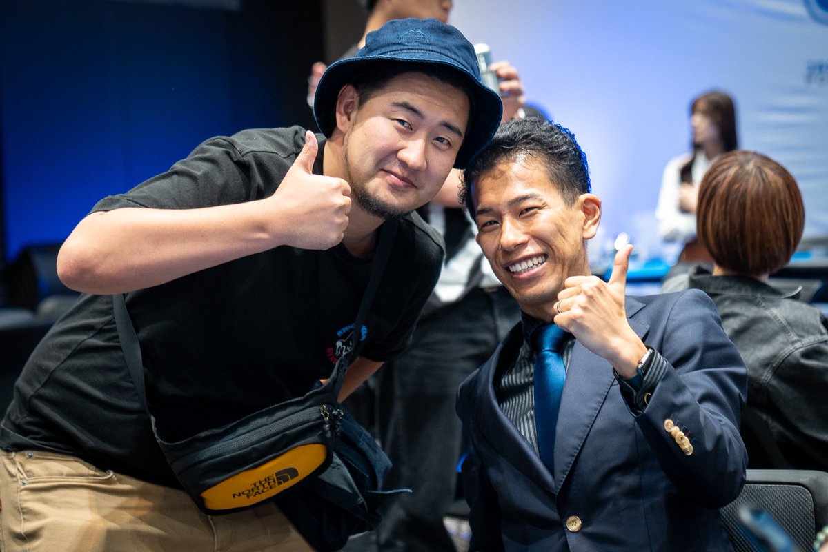 pokerjohnmax's tweet photo. JOPTで応援してくれた友人。

ポーカーの楽しさはお金だけじゃない、APTで未来の友人と出会えるのが楽しみ。

The fun of poker isn't just the money.

I'm looking forward to meeting future friends at APT.

#APTPhotoContest 
#APTHanoiBillions2023
@asianpokertour https://t.co/vnsvkAamvs