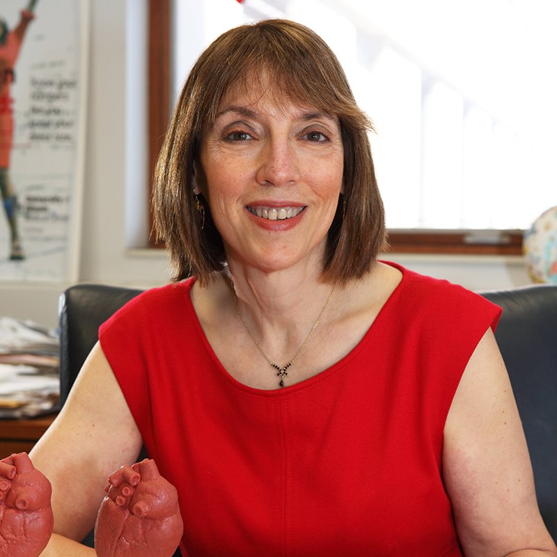 Researchers at UIC received a $3.12 million NIH grant to study whether acupuncture can alleviate chest pain caused by stable angina. Dr. Joan Briller, cardiologist and professor of clinical medicine, is co-investigator and content expert.
today.uic.edu/acupuncture-ch…