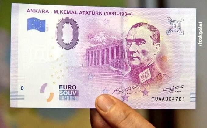 Avrupa Merkez Bankası, Atatürk resimli "Euro" bastı.

Paradaki Atatürk imzası, 1938, "Sonsuzluk" ayrıntısı, üstelik atalarını her girdiği savaşta yenen bir komutana, bir devlet adamına verdikleri saygıya bakın...
 Türkiye'deki Atatürk düşmanlarına ibret olsun.