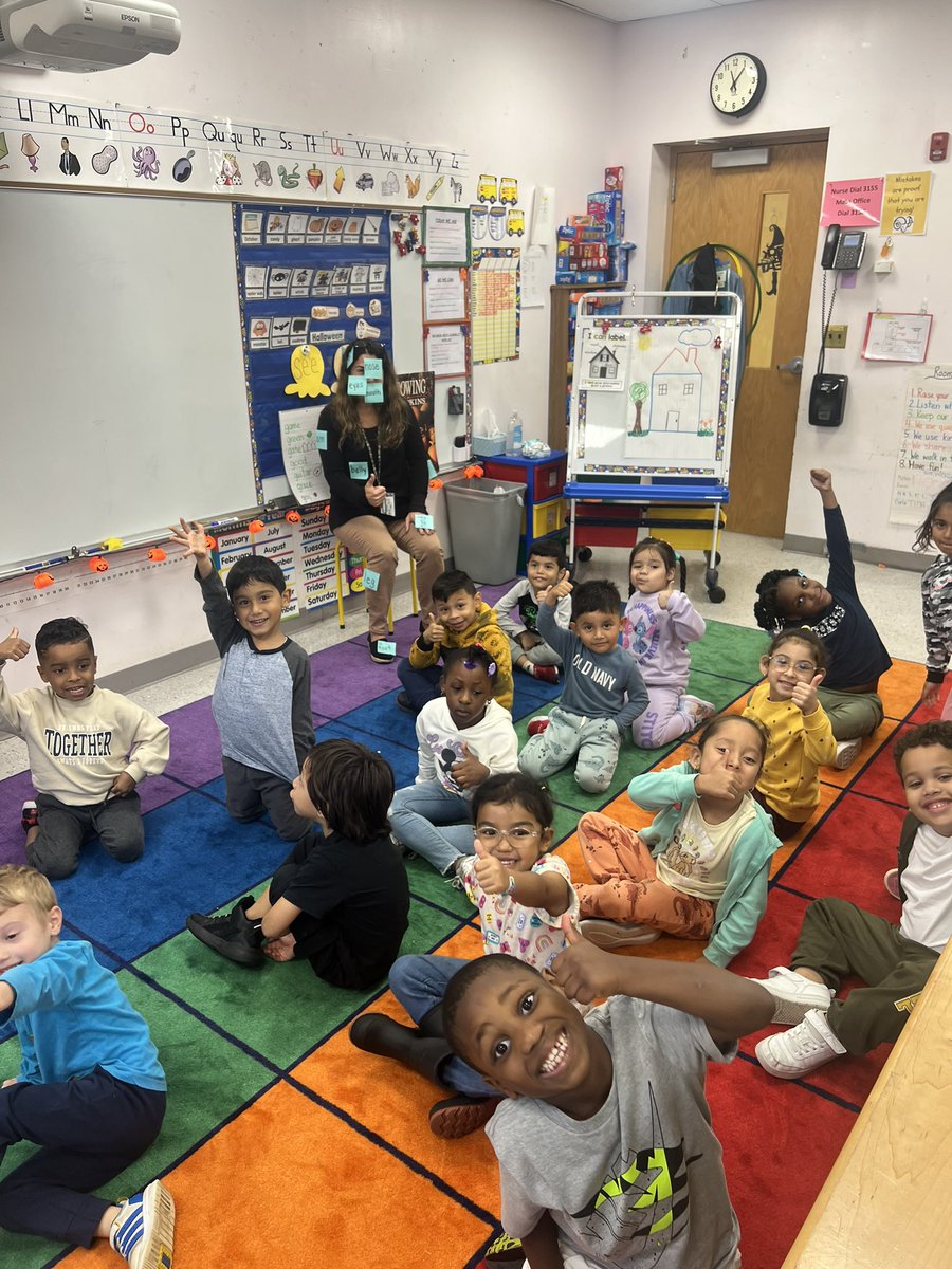 One of our favorite days when learning about labeling! We labeled Ms. Schiavo! <a href="/WHChestnut/">WHChestnut</a> <a href="/dschiavo82/">Debra</a>