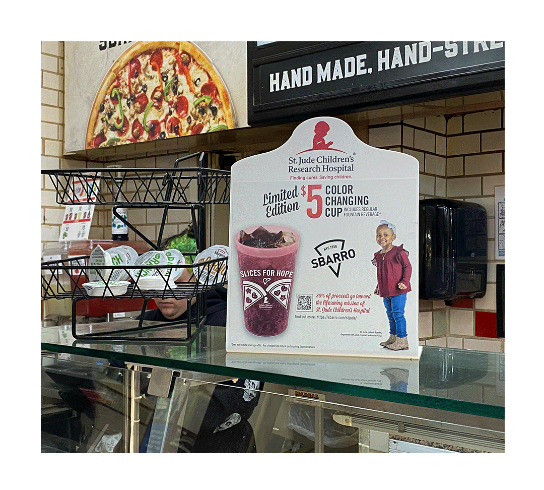 HomeLifebyCore1's tweet photo. Sbarro Pizza is supporting St Jude Children's Research Hospital with color changing cups!
We got ours! Go grab you a slice and get your cool cup! #StJude #StJudeChildrensResearchHospital #findingcures #savingchildren #forthekids #StJudeDreamHomeGiveaway @stjudetennessee https://t.co/dqn9YxCOuY