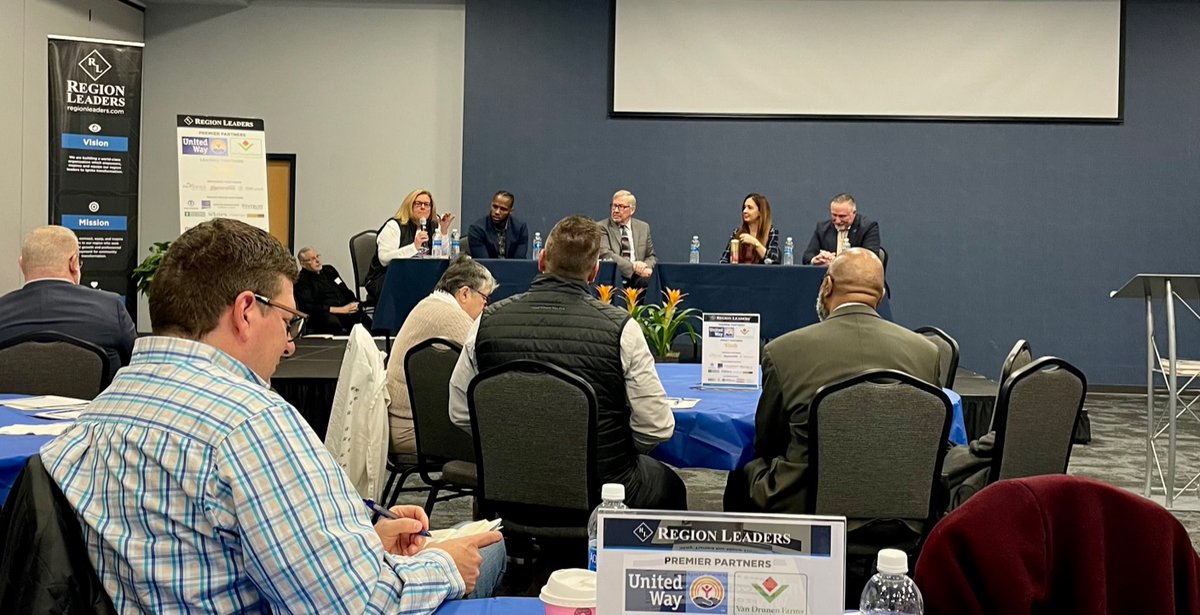 A great event hosted this morning by Region Leaders! Very useful information on vision, and its importance to leadership. Thoughtful panel presentations, coupled with engaging table discussions. Keep up the important work! #RegionLeaders #HereToThere #Vision #HGChamber