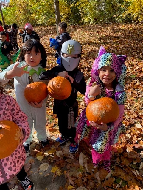 The Howlers enjoying Spirit Week at School 28 (Halloween). <a href="/hudson28ladd/">Susan Ladd</a> <a href="/RCSDNYS/">Rochester City School District</a> <a href="/RCSDsch28/">Henry Hudson No. 28</a>