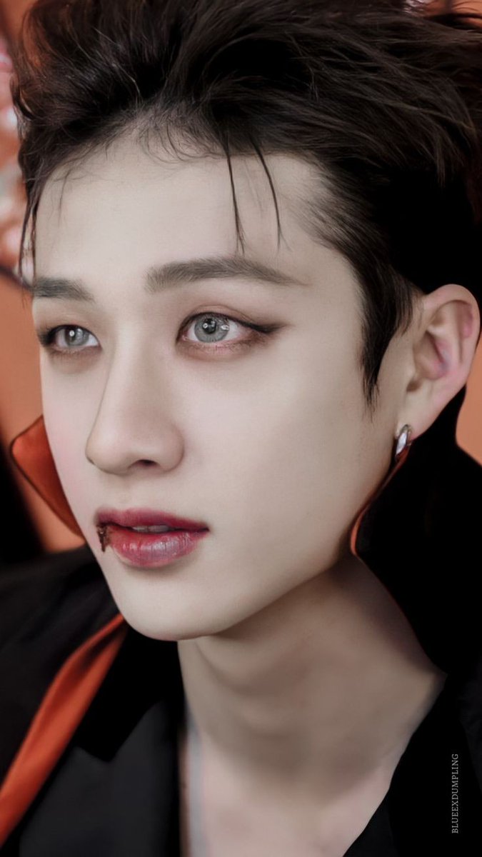 YOURGENEUS's tweet photo. ㅤ[ 🔒 NOTGENIEFROMRF posted on instagram ] ఇ 
  ㅤㅤㅤㅤㅤㅤㅤㅤ⤷ #SDZFEED  

i do bite 🦇 https://t.co/iw8XKiiquj