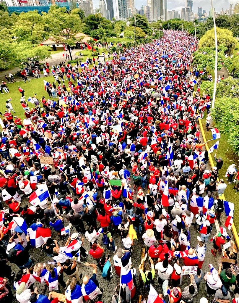 miguelestebantv's tweet photo. ¿Se dieron cuenta del poder que tiene un pueblo cuando se une? Quiero que sepan que los que nos gobiernan... TAMBIÉN. Los hemos puesto a temblar. 
Feliz mes de la PATRIA 🇵🇦🇵🇦🇵🇦 https://t.co/Dqs5cO1N5C