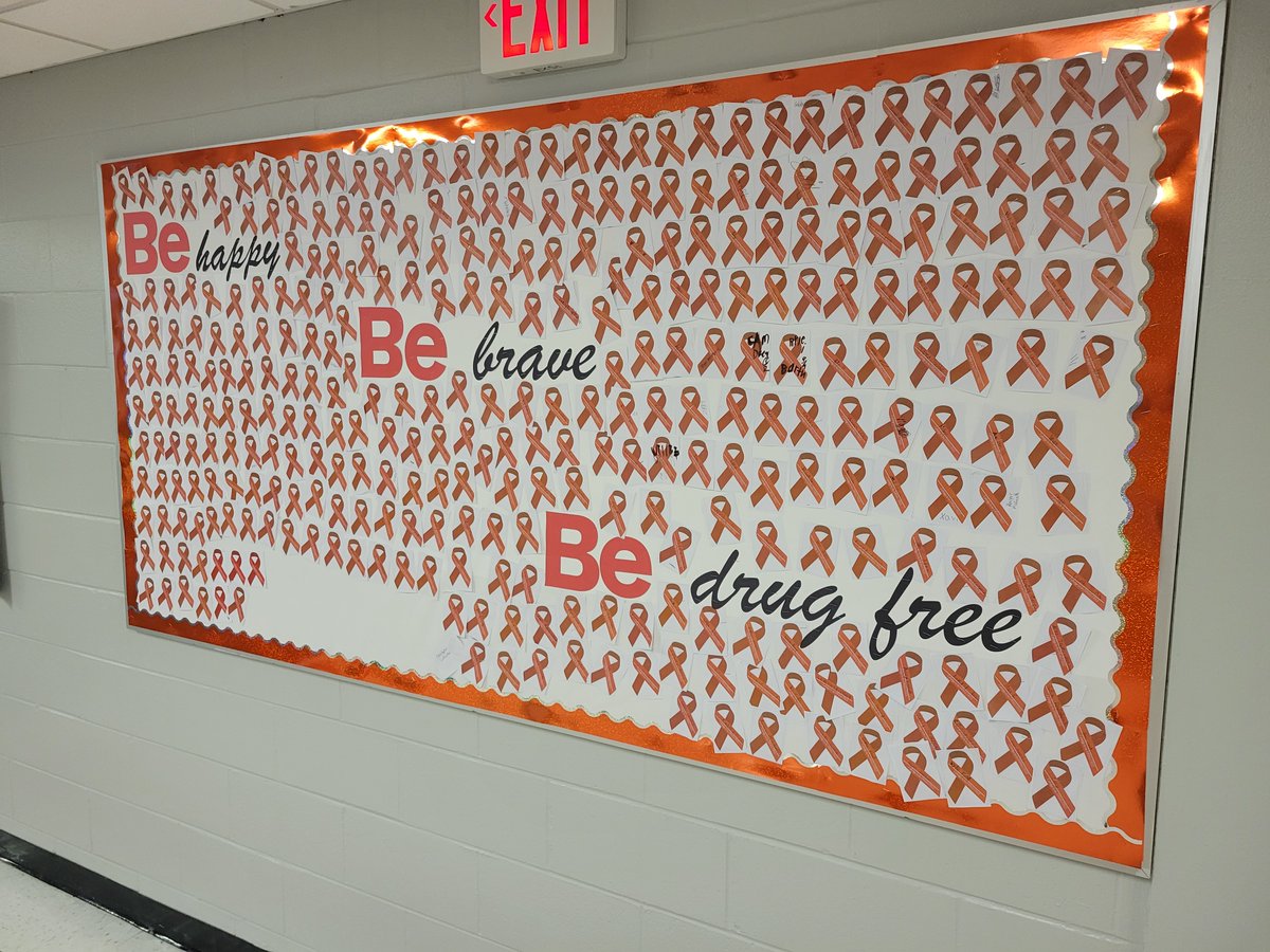 Look at all those pledge cards from our Marauders participating in #RedRibbonWeek with #MacAllies.
#PROUD2BD23 #MAChasPRIDE