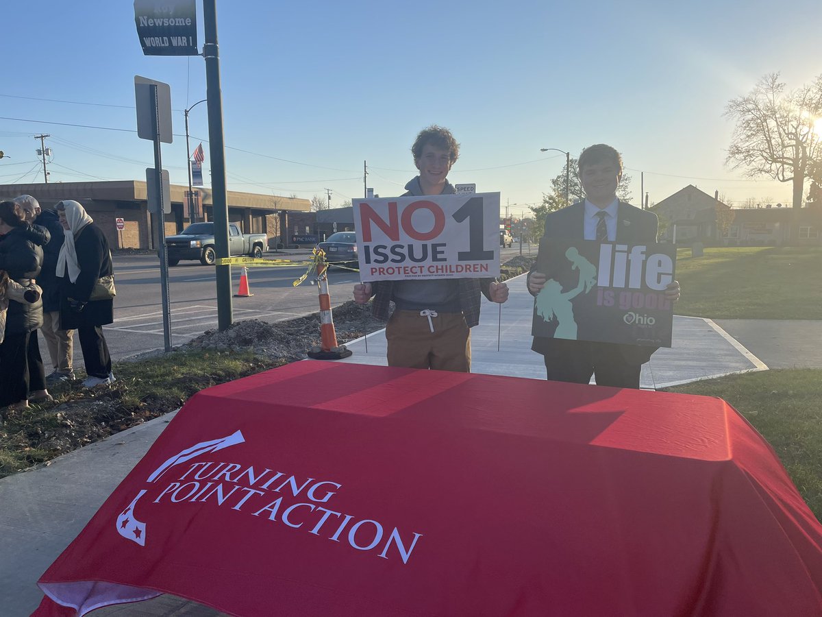 GabeGuidarini's tweet photo. Great representing @tpaction in London, OH today and helping local Madison County folks get the word out against Issue 1! Vote NO on Issue 1 this Tuesday to #SaveTheTinyHumans https://t.co/526h0j3C7i
