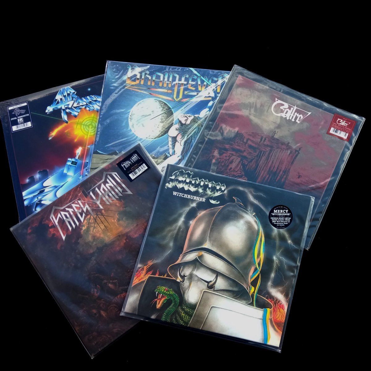 helldprod's tweet photo. [IN STOCK]
AIR RAID "Fatal Encounter" LP
BRAINFEVER "Capture The Night" LP
COLTRE "Under The Influence" LP
FATE'S HAND "Fate's Hand" MLP
MERCY "Witchburner" LP
Available at https://t.co/xoCuFxWWu5
#helldprod #heavymetal #doommetal https://t.co/3zyd4DzeAK