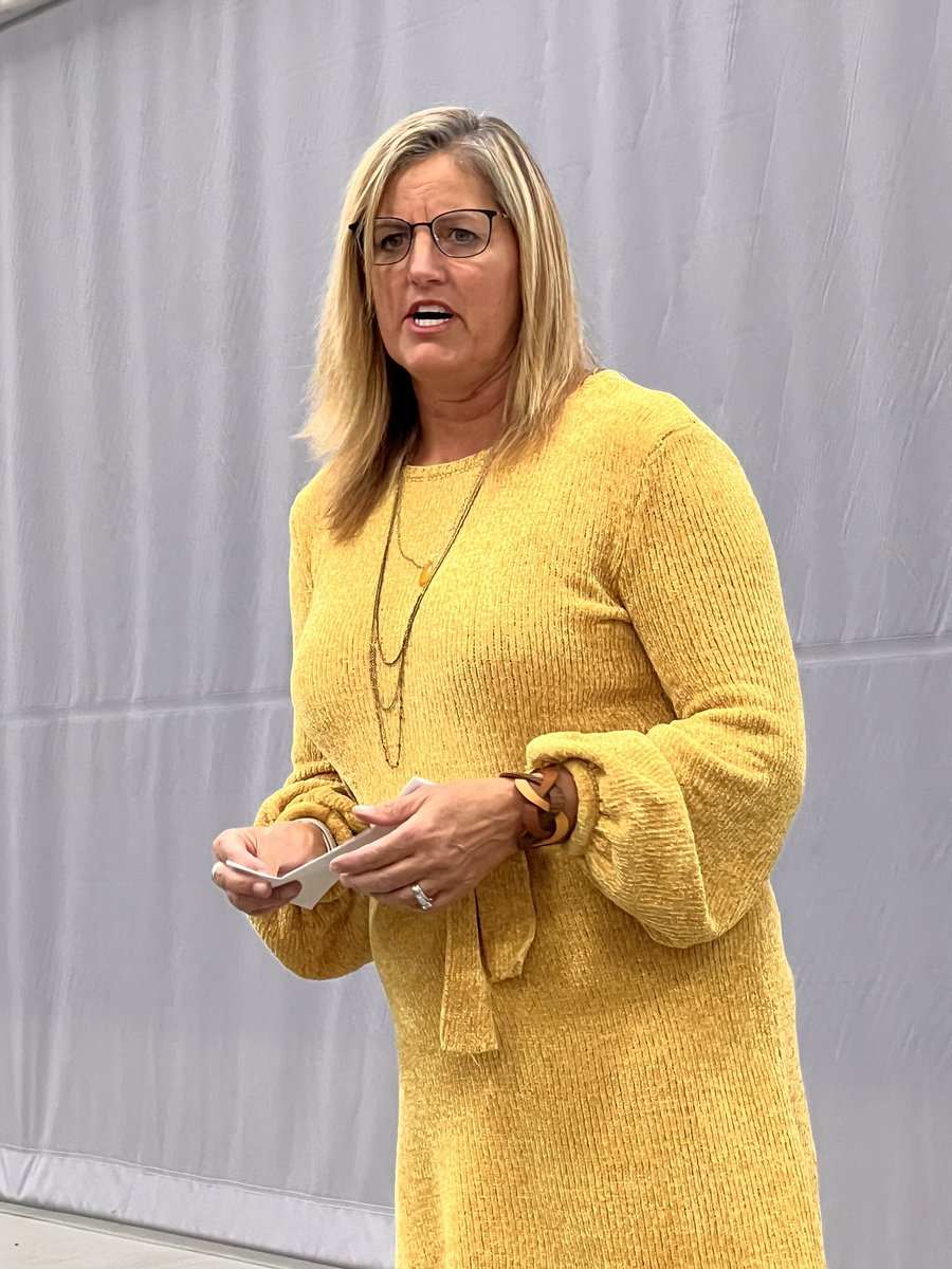 Tracy Nelson tweet media