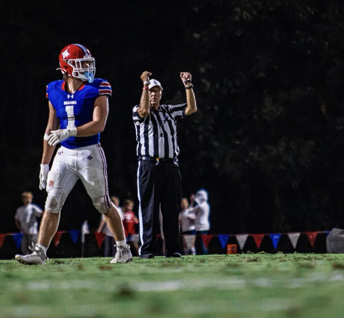 JeffersonFootba's tweet photo. Sammy Brown powers in from the 1 yard line!!

Jefferson 7
Eastside 0

6:07 left in 1st quarter https://t.co/yQHt7TB6ny