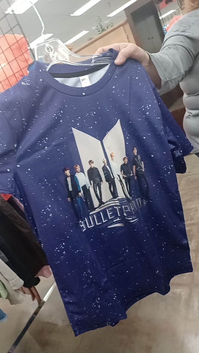 wonderbat97's tweet photo. BTS shirts at Vincent de paul thrift store. crossroads are Dysart and Van Buren near the food city. Shirts range from size small to XXL. Prices range from $1-$3. #arizonabts #btsarizona #BTS https://t.co/MF7ti8E3dW