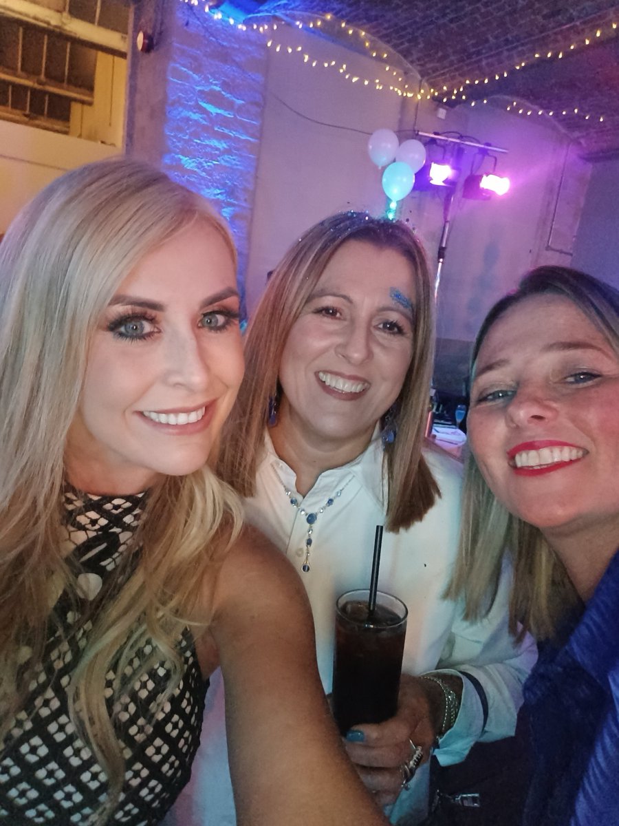ShellLouise10's tweet image. Brilliant Night at the #CHuFT23 Awards 💙